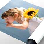 фото ребенка на постерной бумаге